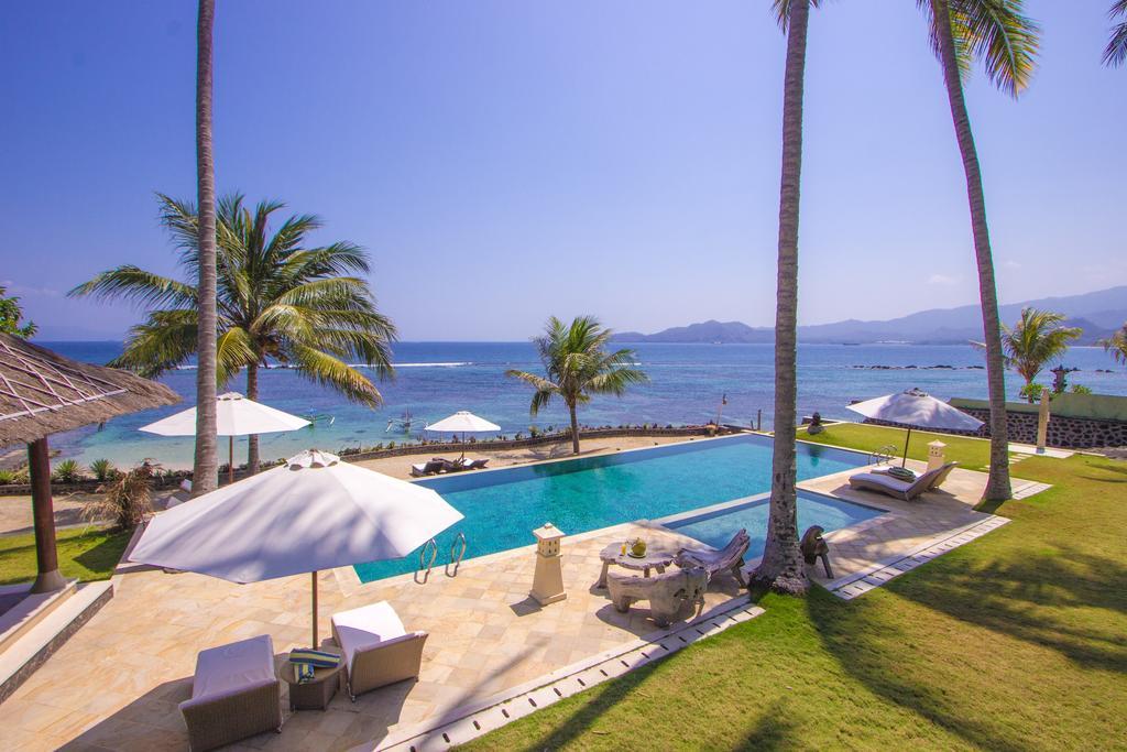 Oceanfront Citakara Sari Villas Candidasa Екстериор снимка