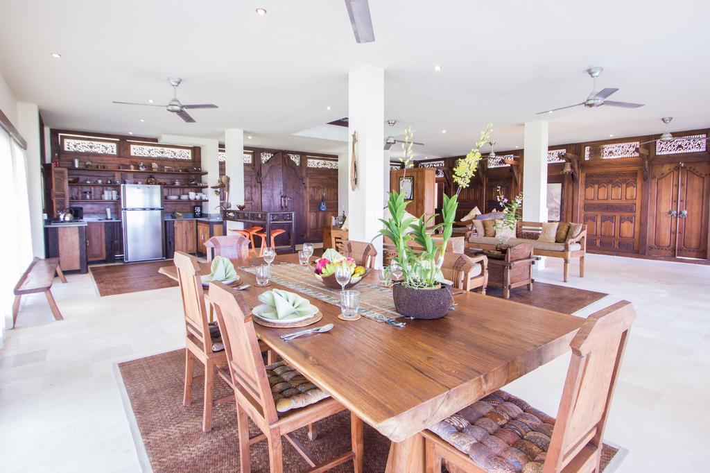 Oceanfront Citakara Sari Villas Candidasa Екстериор снимка